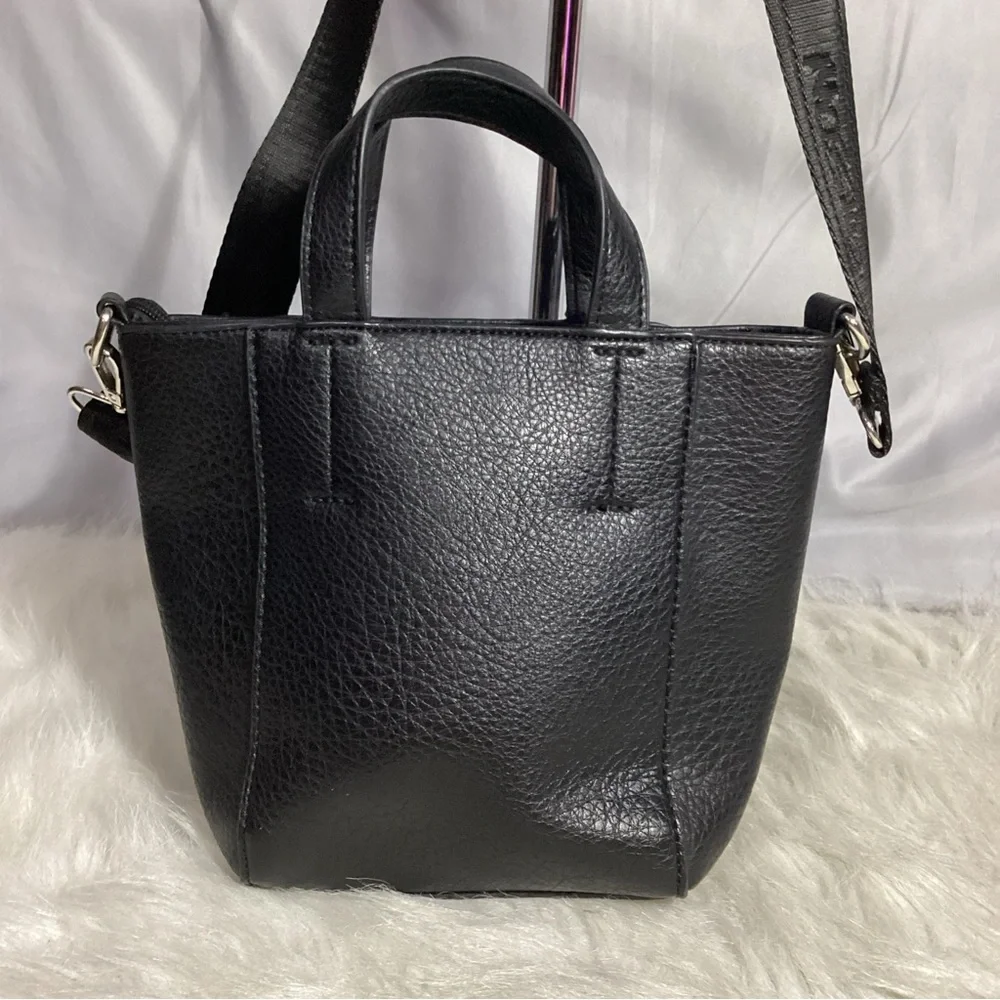 NWOT Mossimo Cute Little Black Zippers Crossbody Satchel Bag